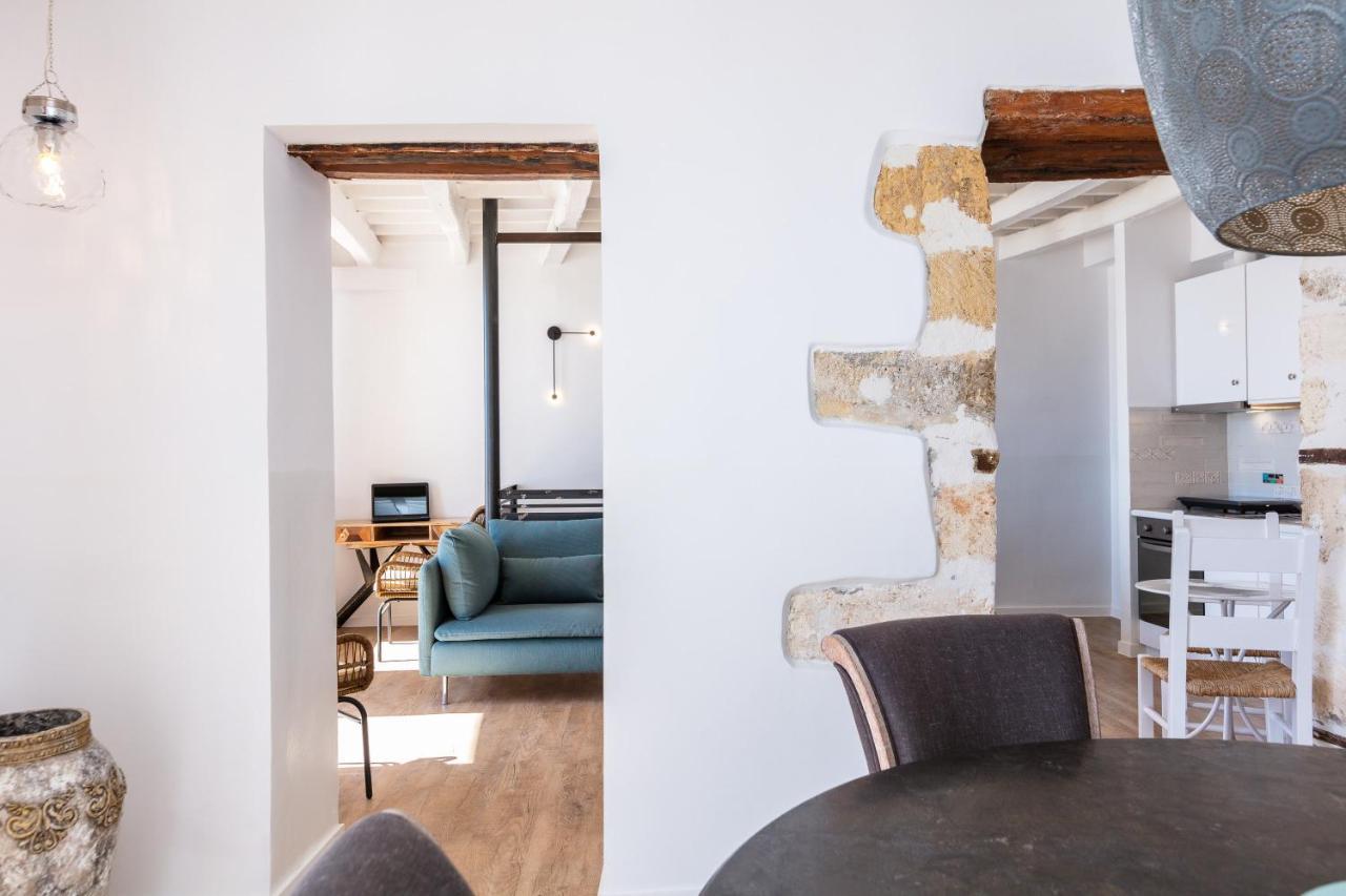 Anne Apartment, At The Venetian Port Of Rethimno! 외부 사진