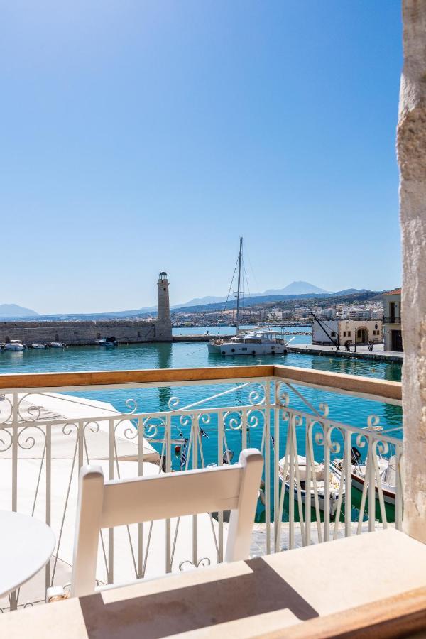 Anne Apartment, At The Venetian Port Of Rethimno! 외부 사진
